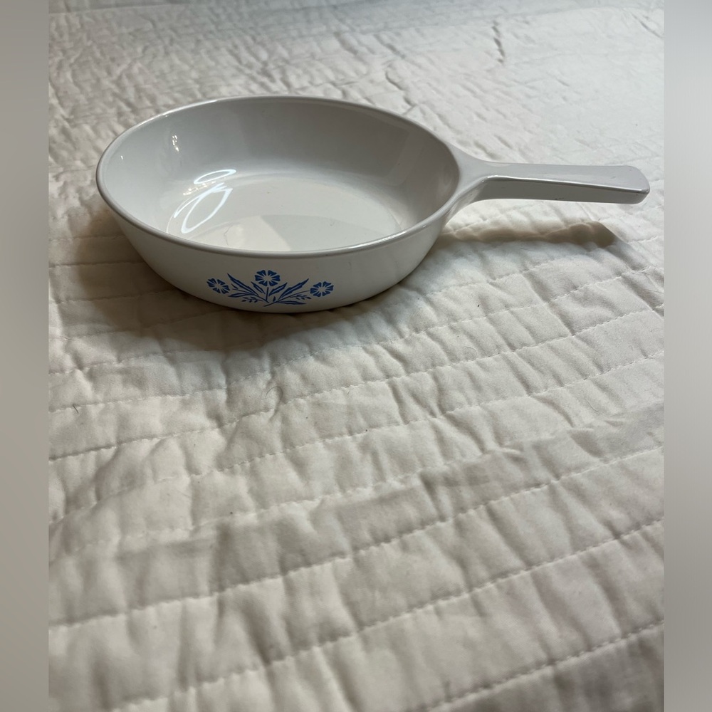 Vintage Corning Ware Blue Cornflower 6.5 Inch Skillet Pan